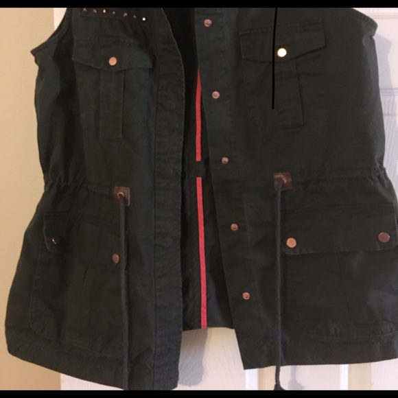 SOLD On Another  Site Army Green Long Vest - Picture 2 of 5